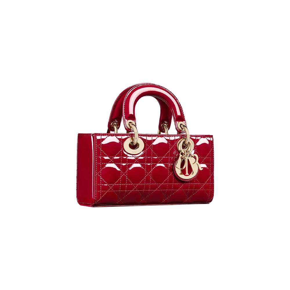 CHRISTIAN DIOR