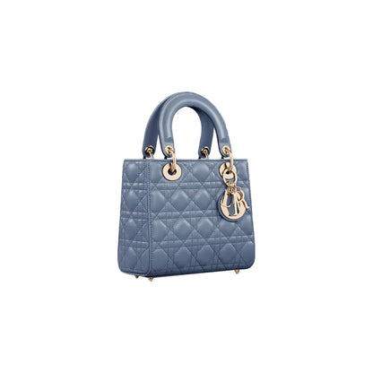 CHRISTIAN DIOR