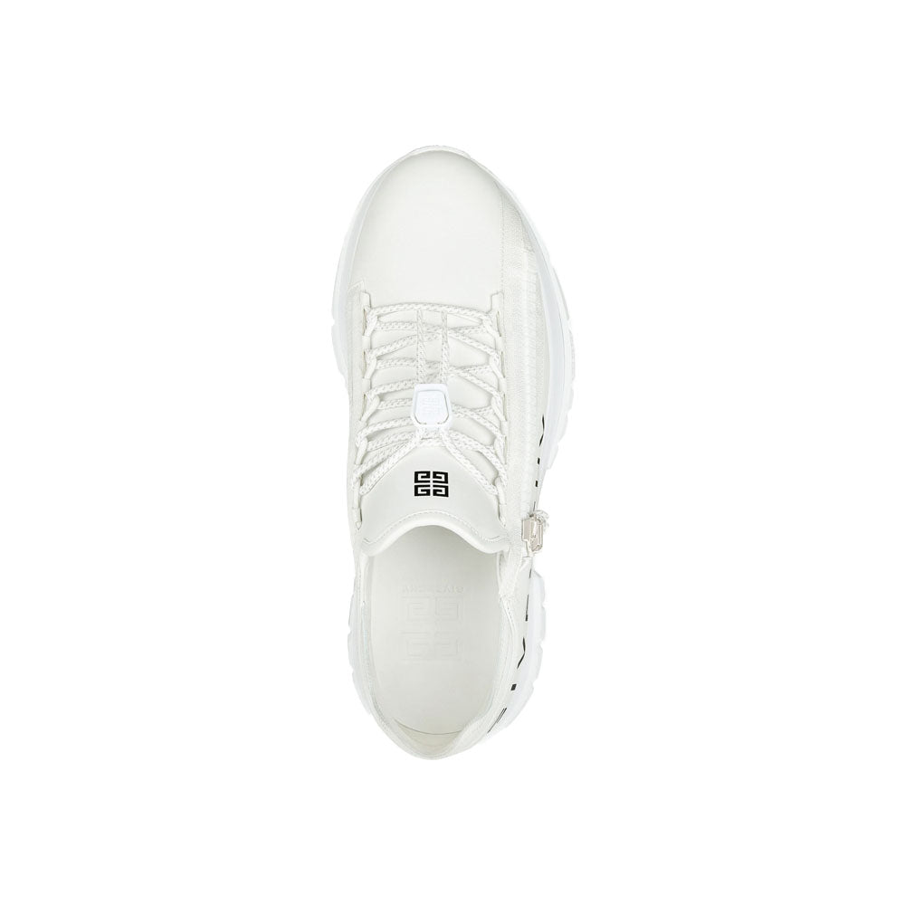GIVENCHY