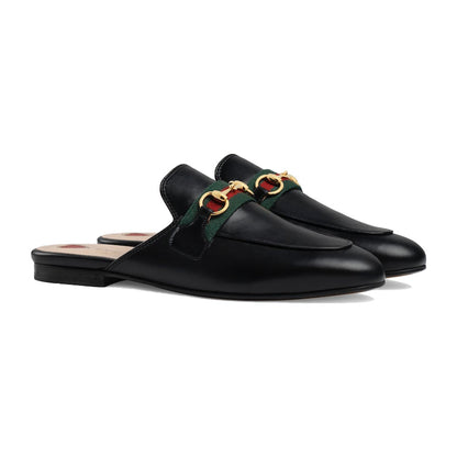 GUCCI.