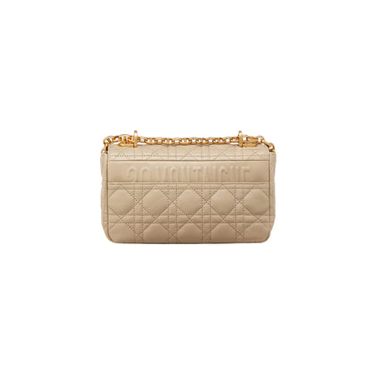 CHRISTIAN DIOR