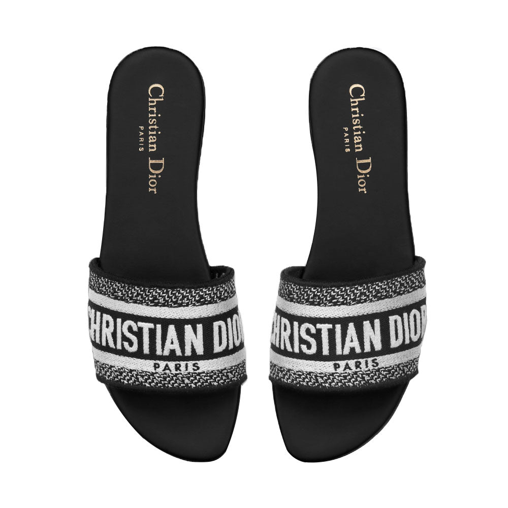 CHRISTIAN DIOR