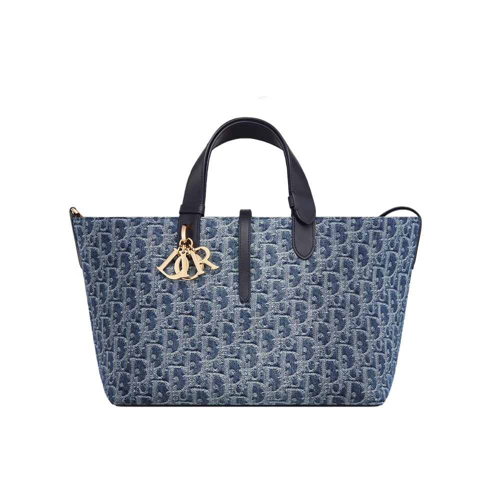 CHRISTIAN DIOR