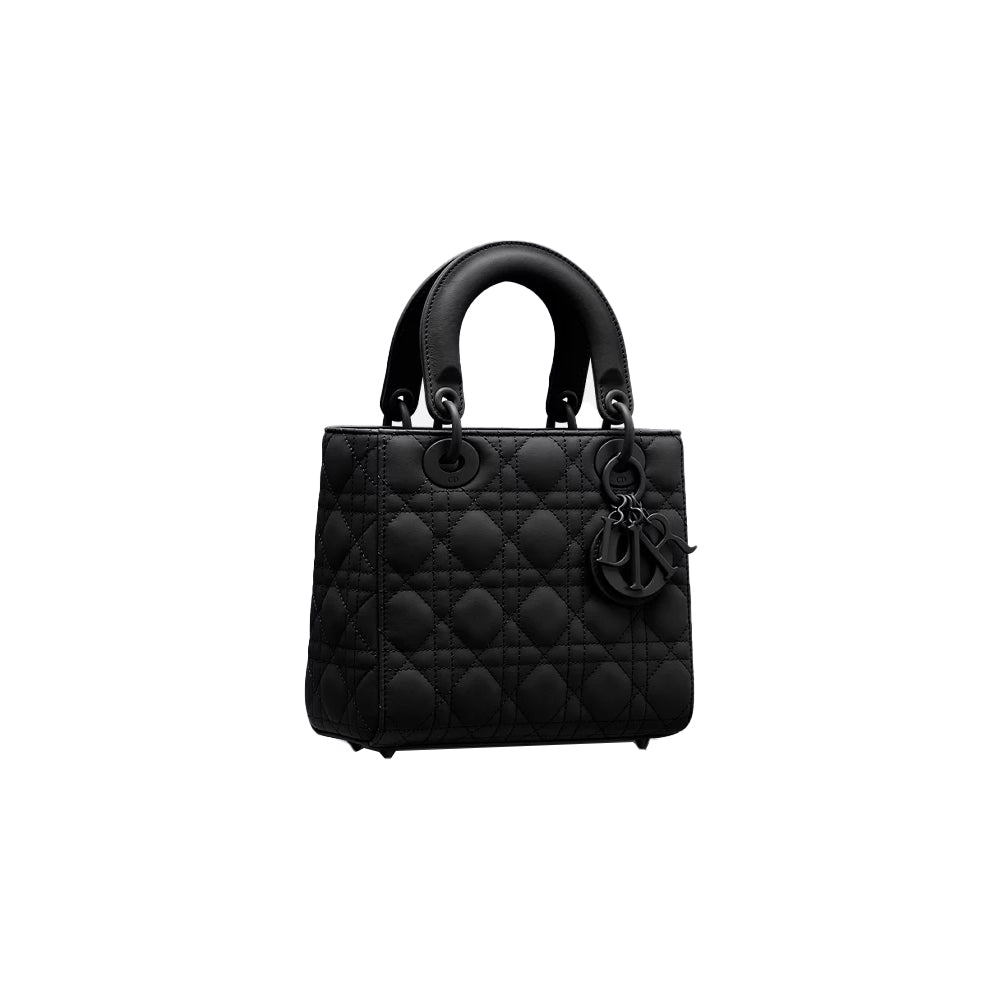 CHRISTIAN DIOR