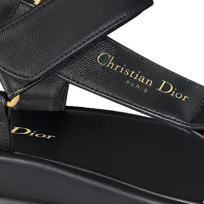 CHRISTIAN DIOR