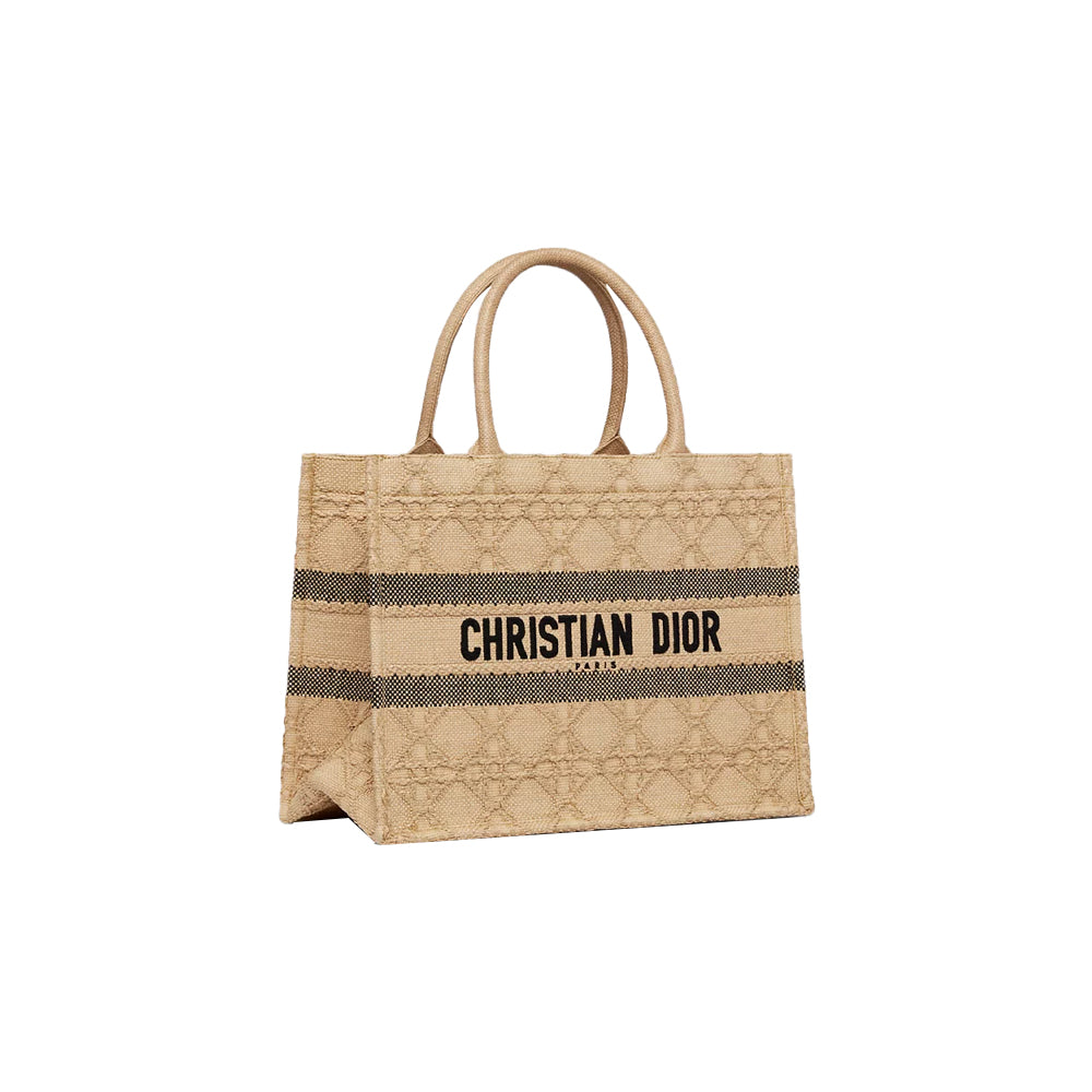 CHRISTIAN DIOR