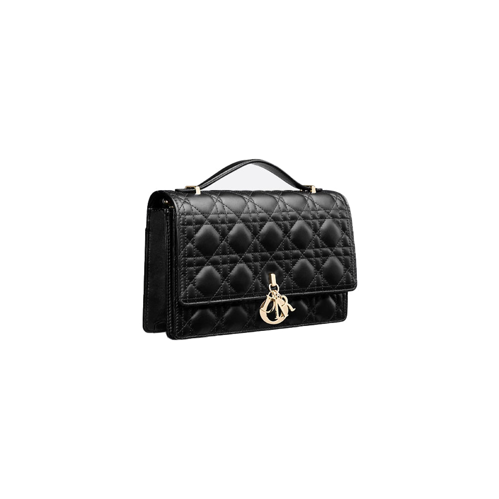 CHRISTIAN DIOR