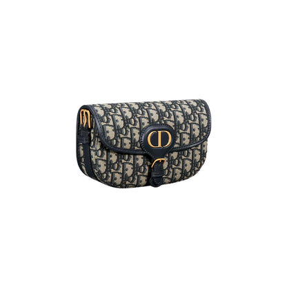 CHRISTIAN DIOR