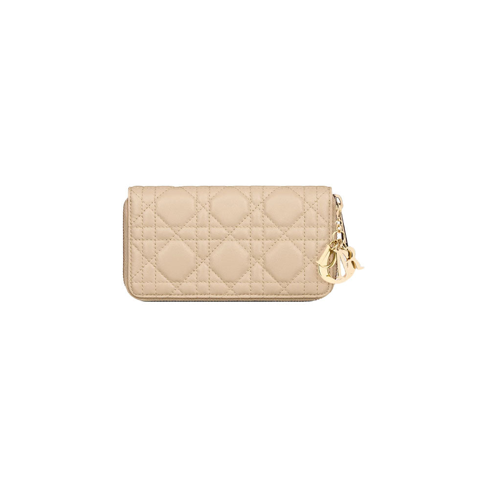 CHRISTIAN DIOR