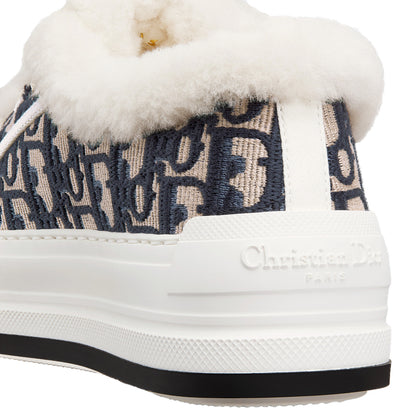 CHRISTIAN DIOR