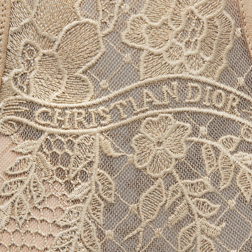 CHRISTIAN DIOR