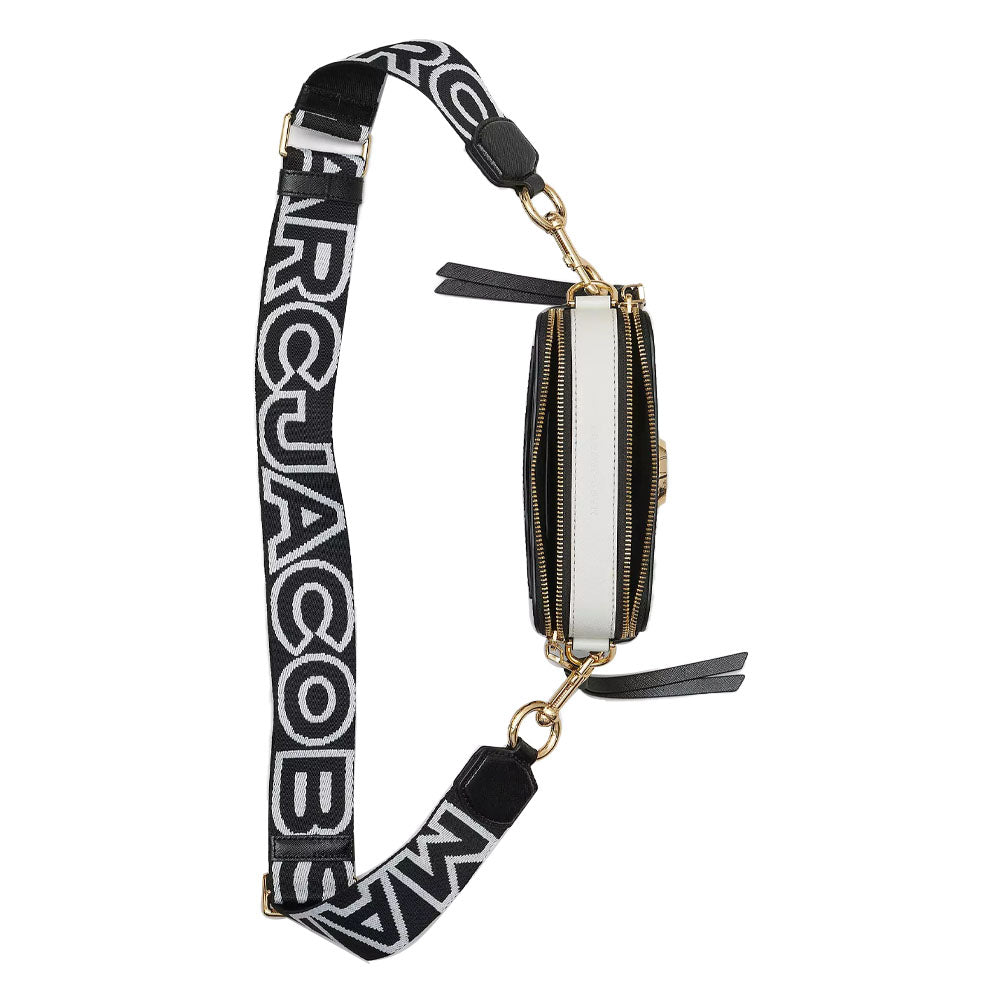 MARC JACOBS