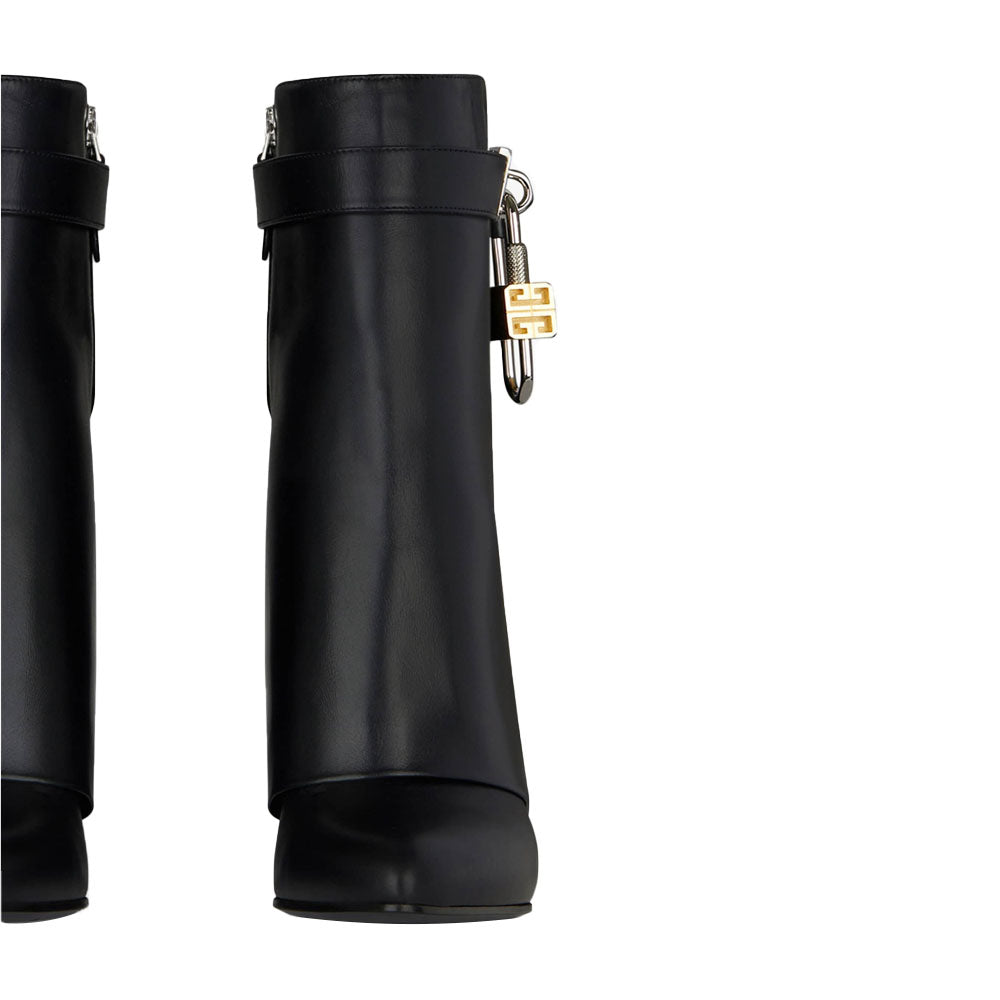 GIVENCHY