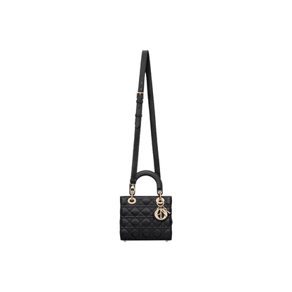 CHRISTIAN DIOR