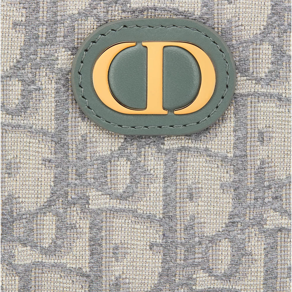 CHRISTIAN DIOR