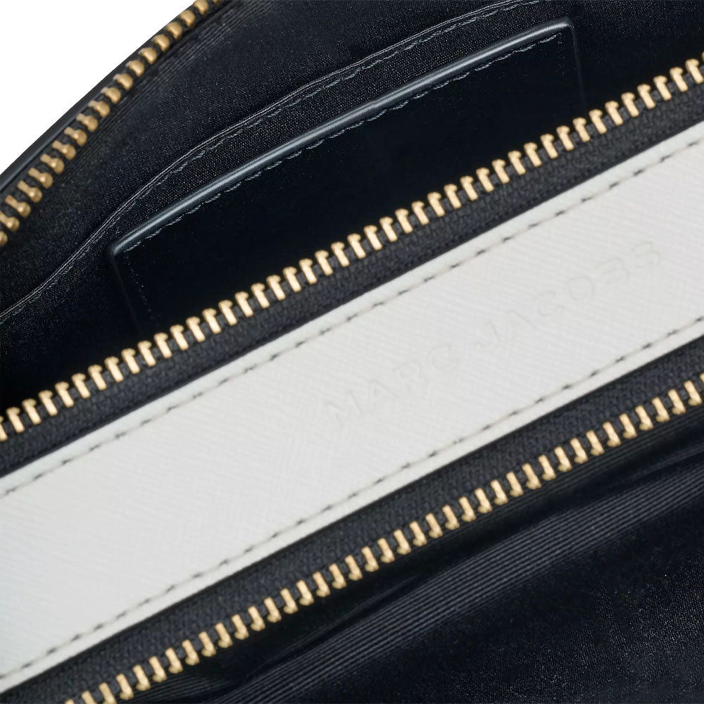 MARC JACOBS