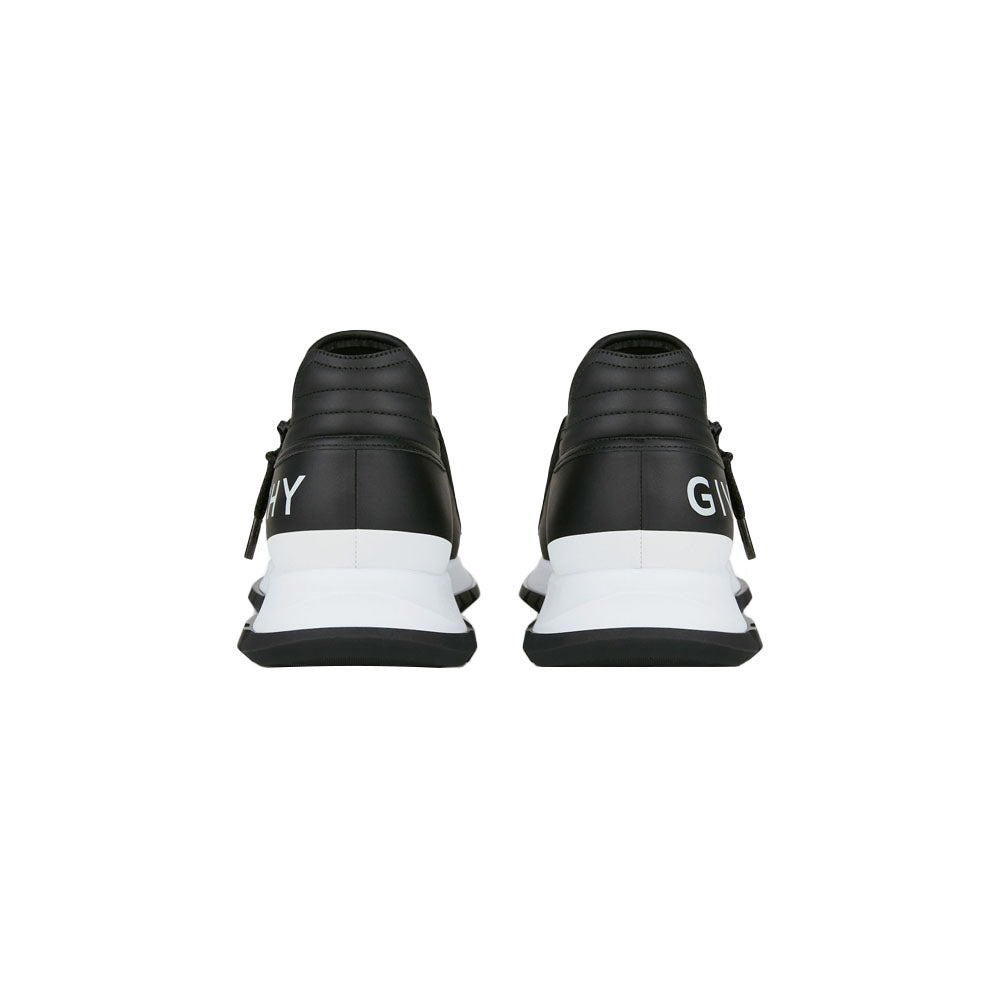 GIVENCHY