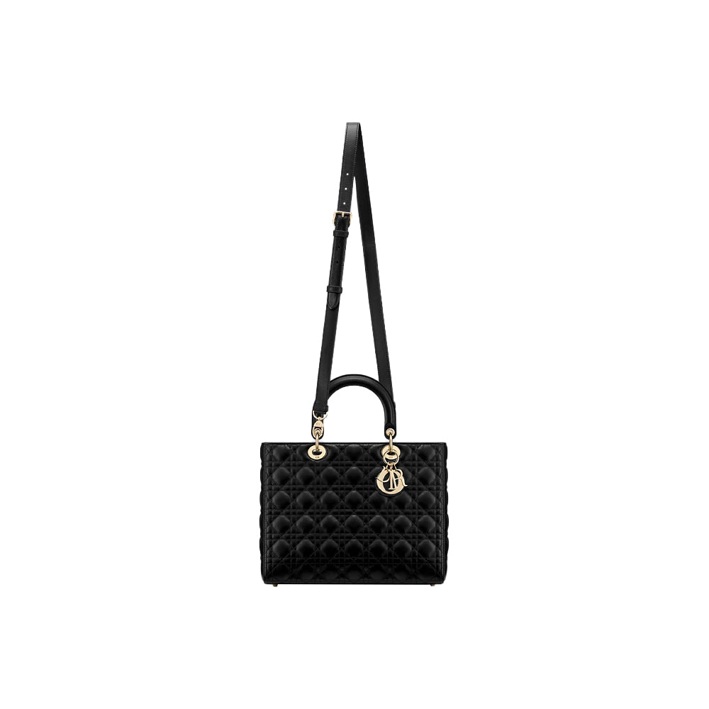 CHRISTIAN DIOR