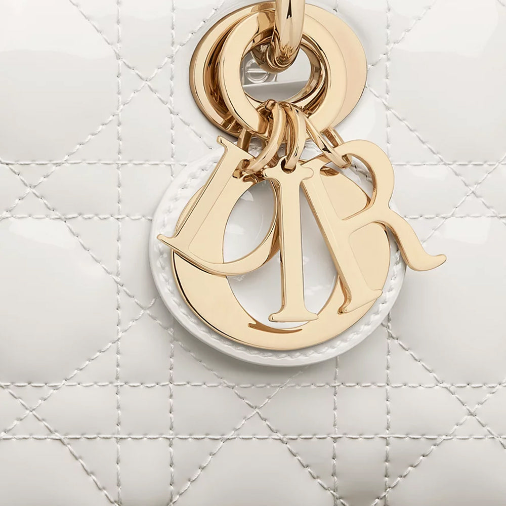 CHRISTIAN DIOR