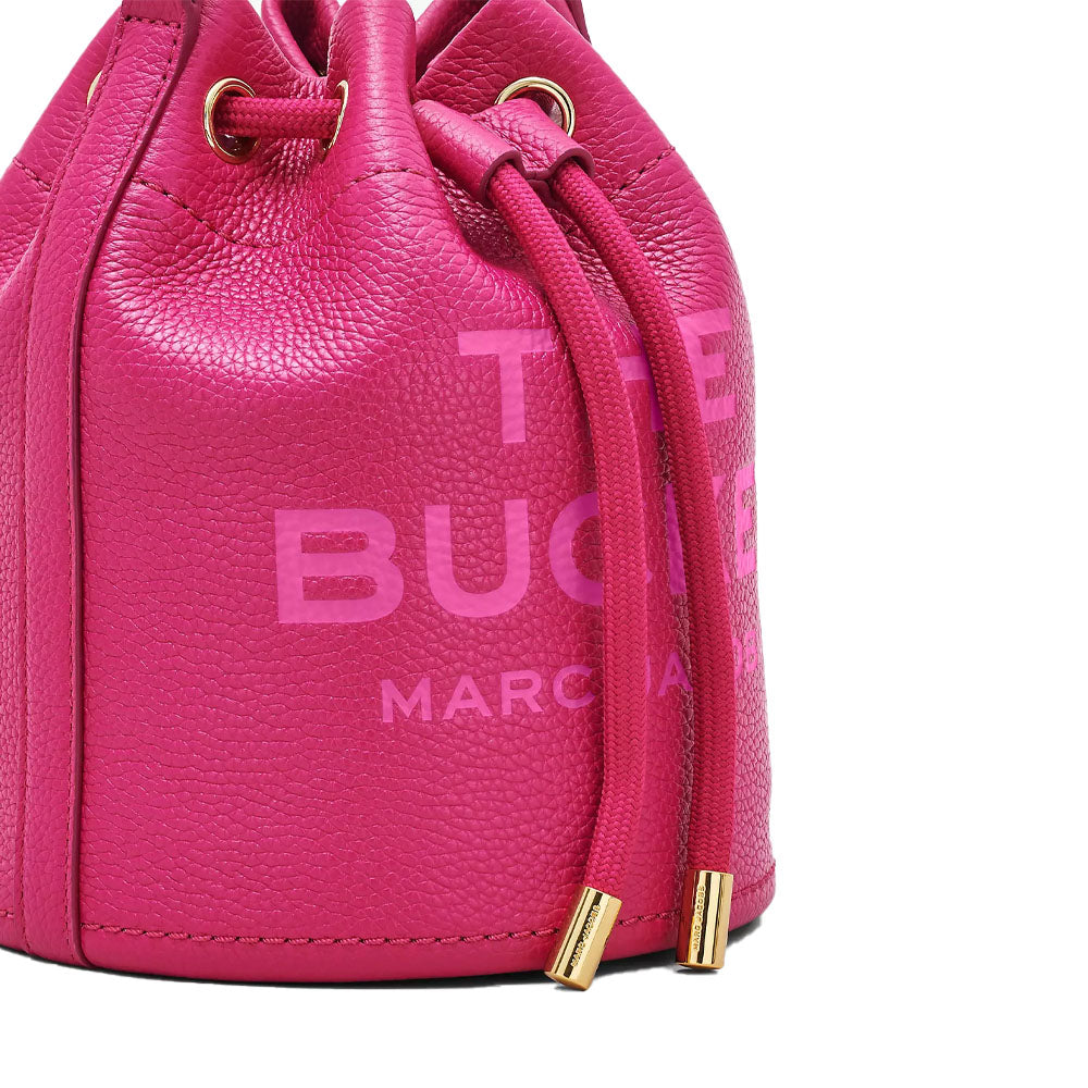MARC JACOBS