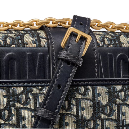 CHRISTIAN DIOR