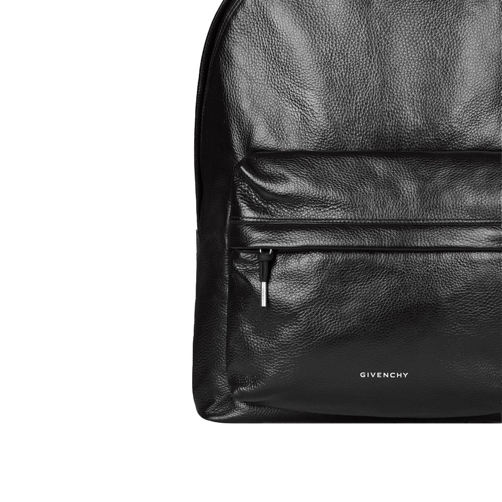GIVENCHY