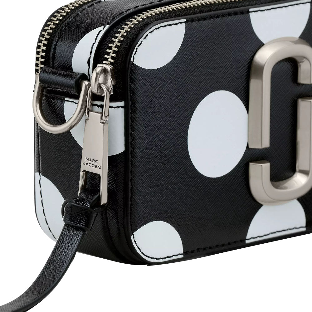 MARC JACOBS