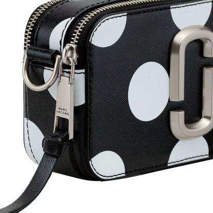MARC JACOBS
