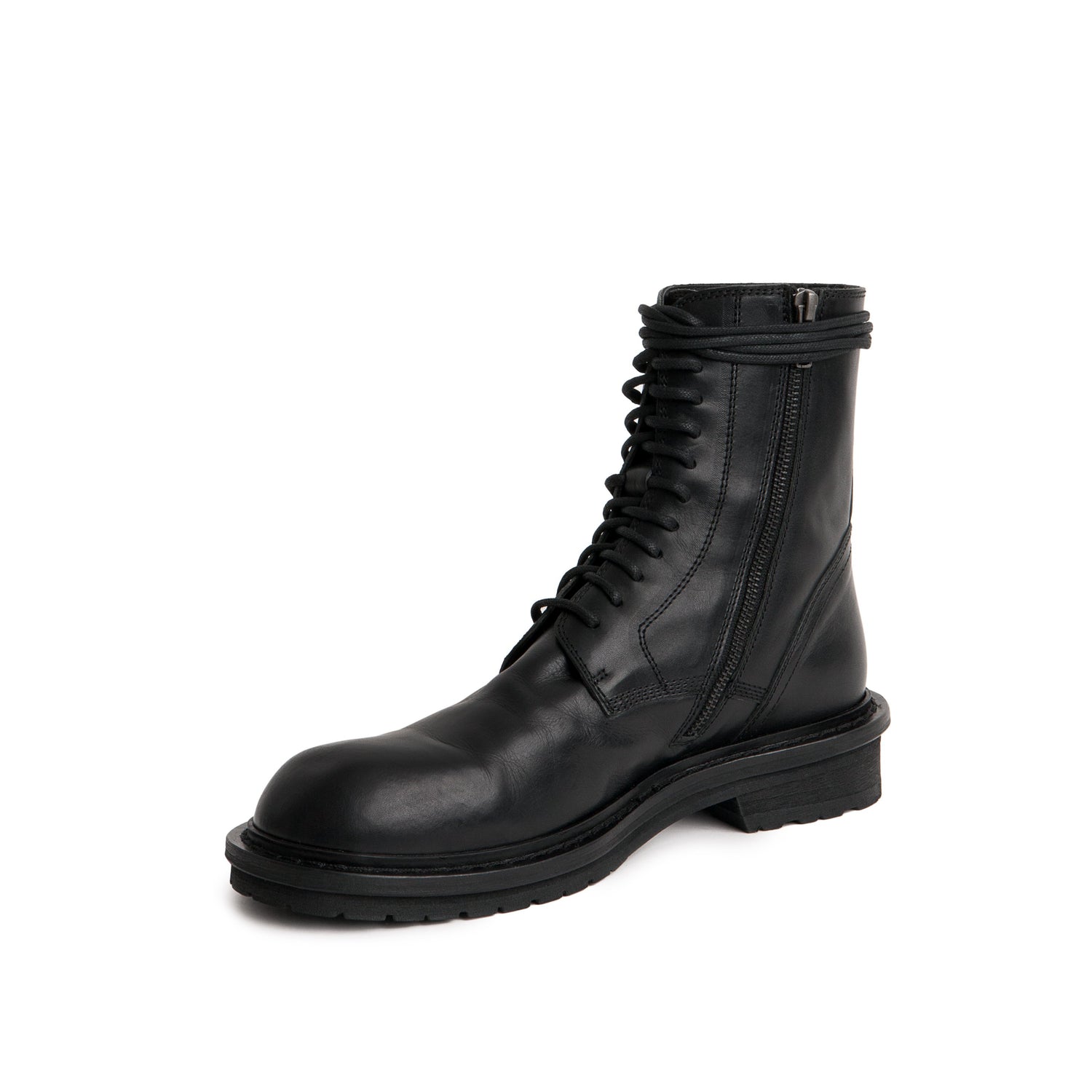 ANN DEMEULEMEESTER