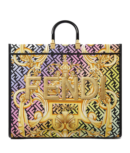 VERSACE