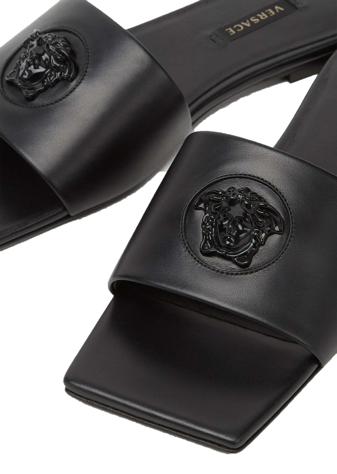 VERSACE