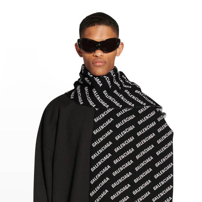 BALENCIAGA