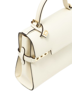 DELVAUX