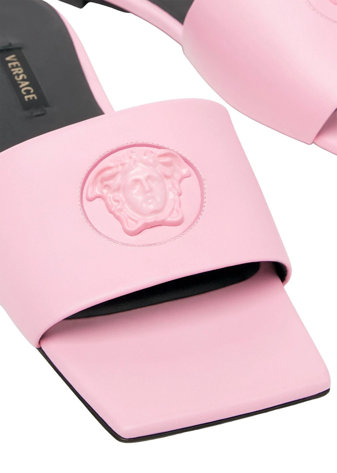 VERSACE